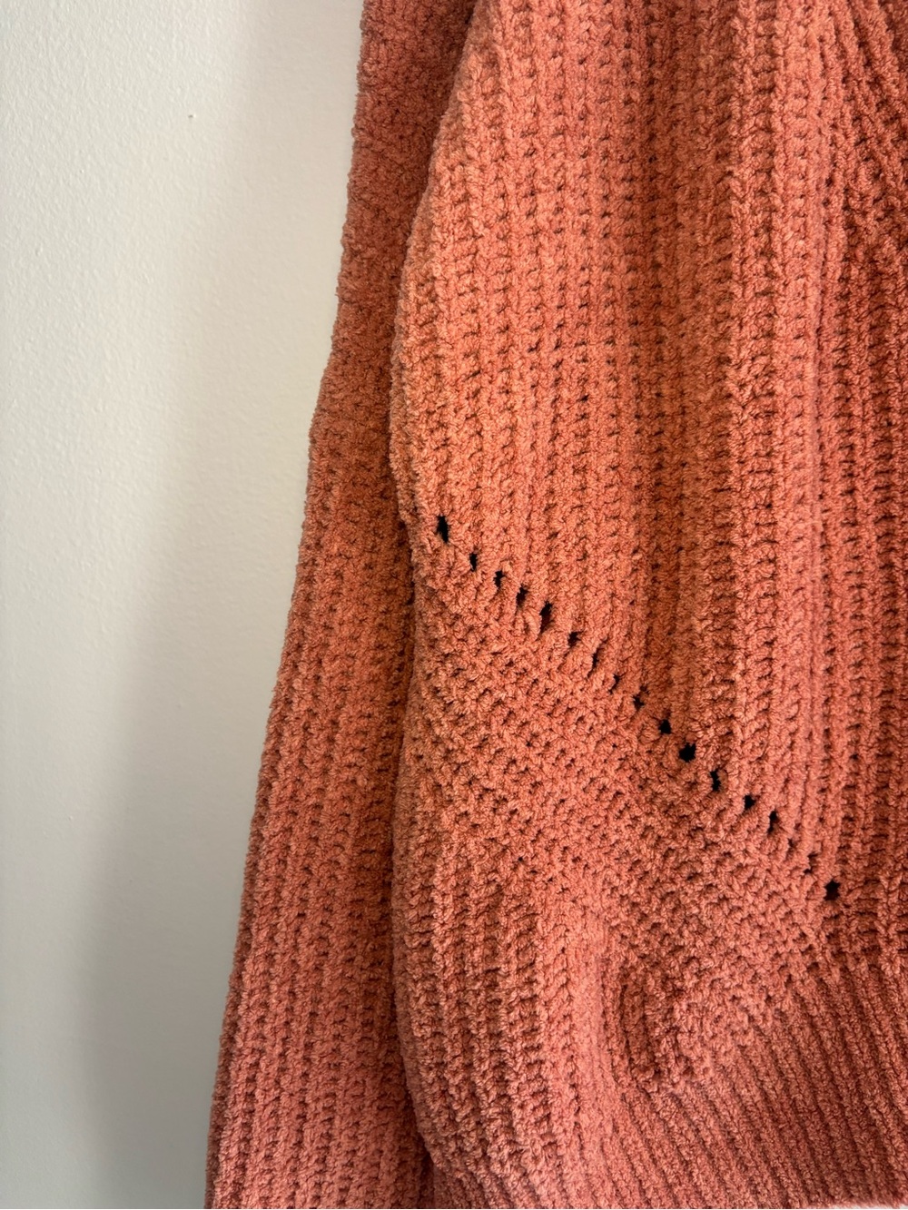American Eagle Cardigan - Picture 4 of 7